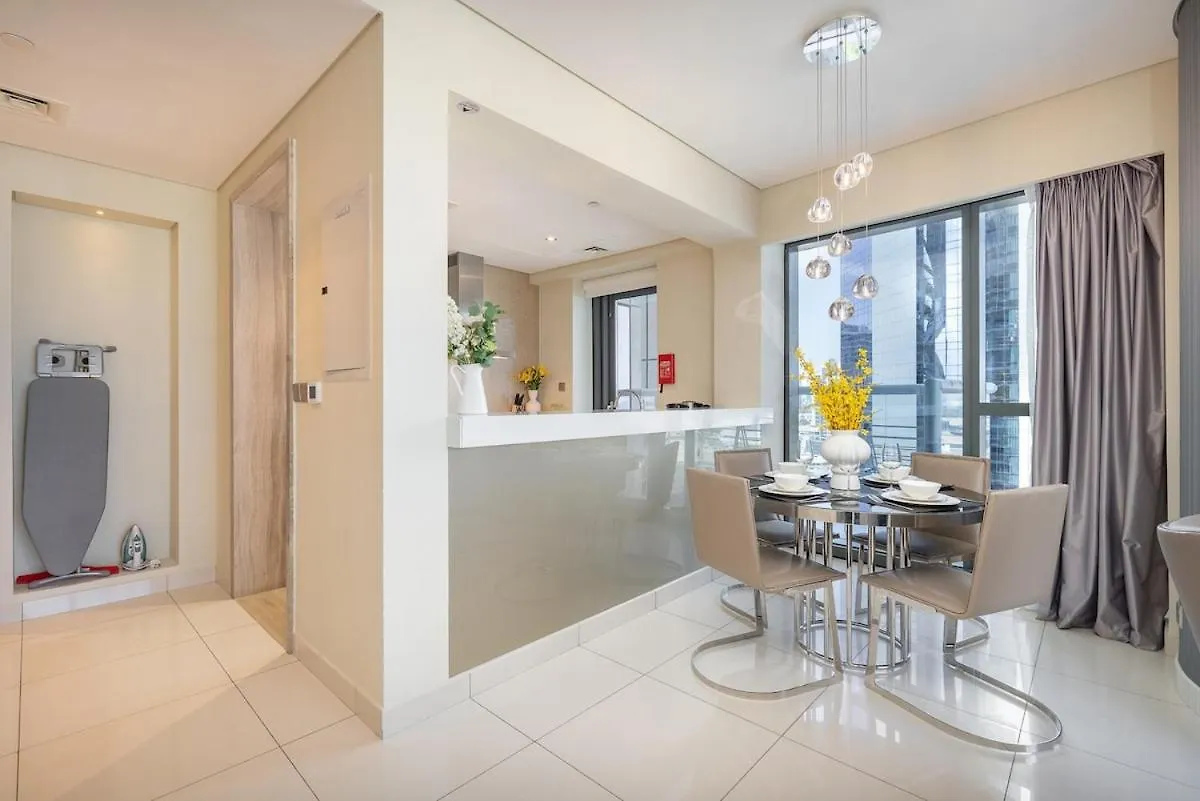 Luxurious 2-Bedroom Apartment In Business Bay Dubai