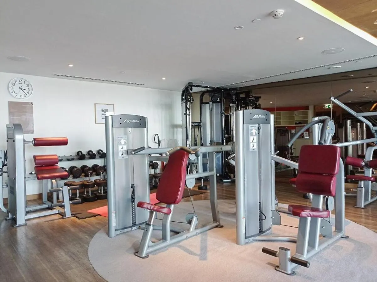 Luxurious 2-Bedroom Apartment In Business Bay Dubai